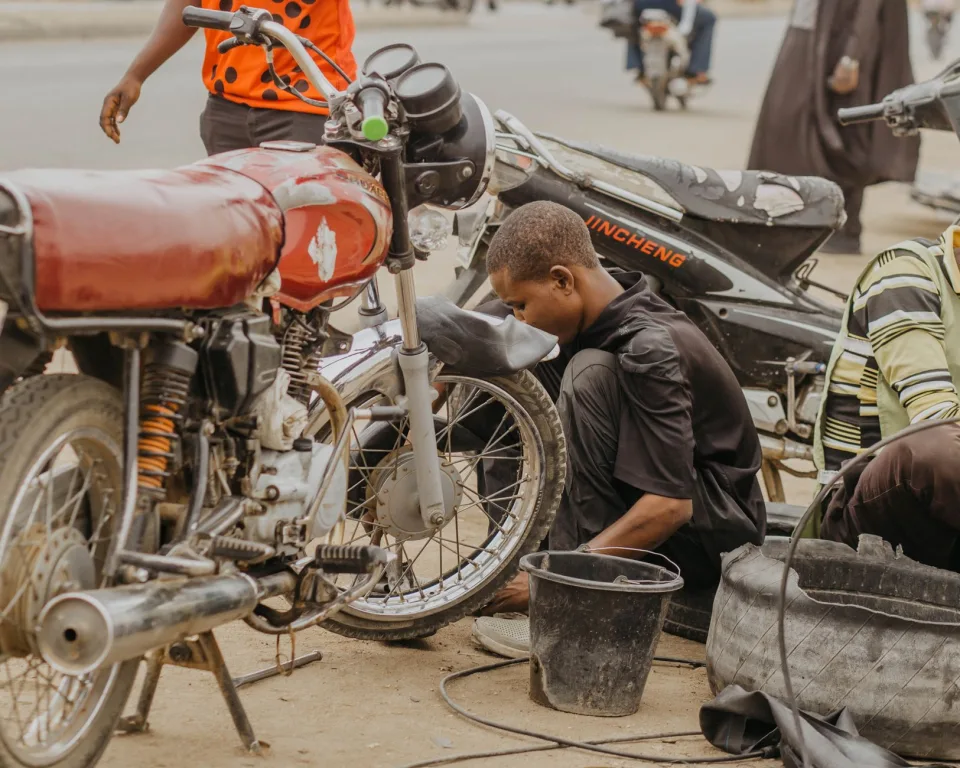 Đội ngũ thợ tại xưởng